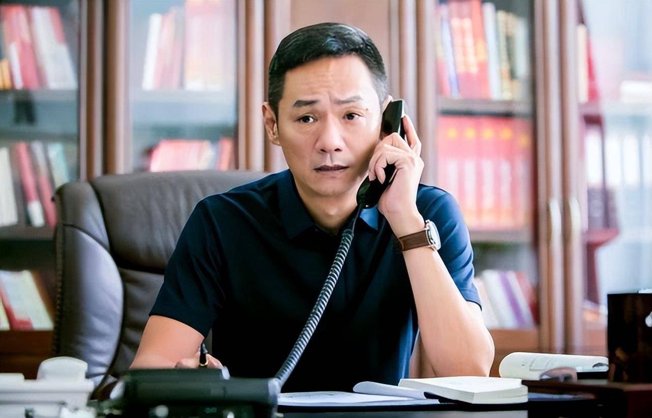 演员果靖霖:妻子在他怀里去世后,至今未娶,我妻子只有佟欣一人_梦想