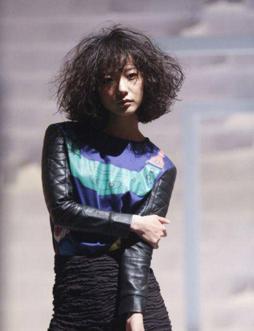 王珞丹:38岁仍然孤身一人不结婚,她到底想要什么?_姐姐_赵宝刚_个性