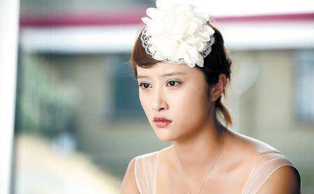 19岁出演"丑女无敌",只因晒了一张剧照,就被张艺谋赶出了剧组_李欣汝