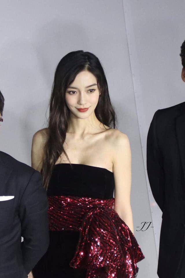 angelababy生图仙女颜值超耐打,可惜胸部下垂瘦成排骨_保持身材_增加