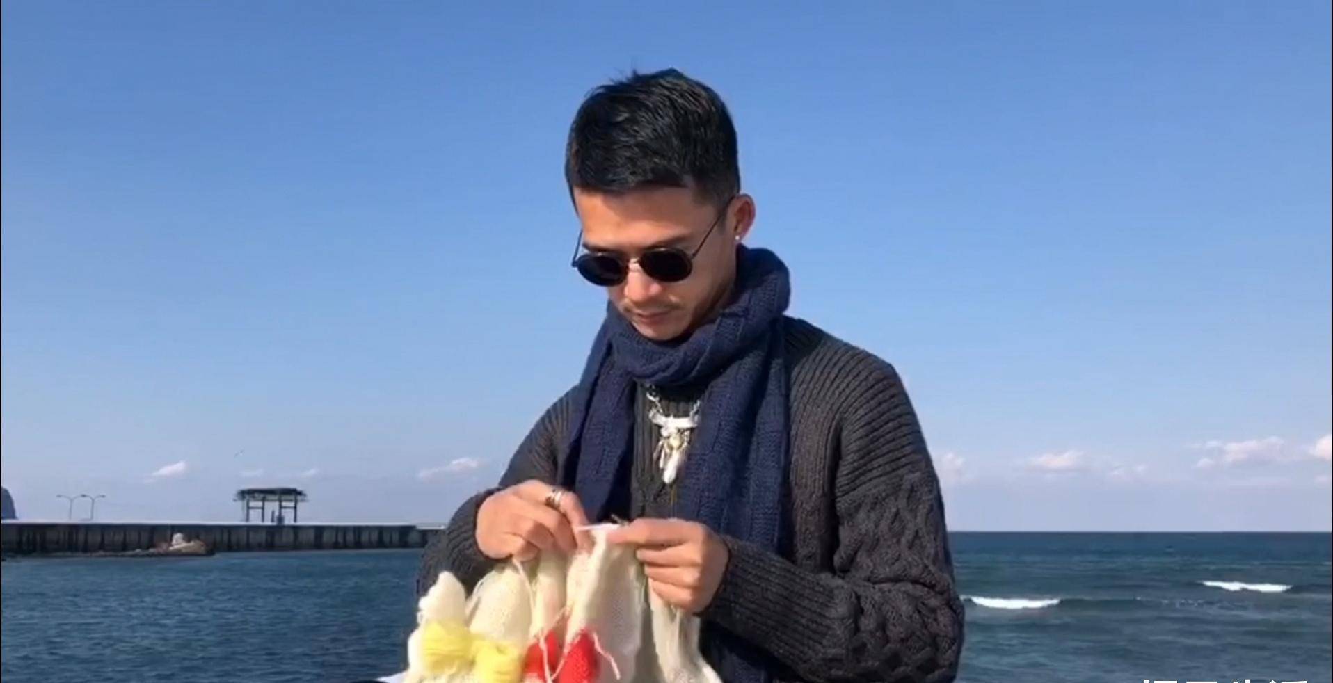 他,潮汕80后,6岁开始织毛衣30年,凭借手工毛衣事业年入500万_潘锐彬