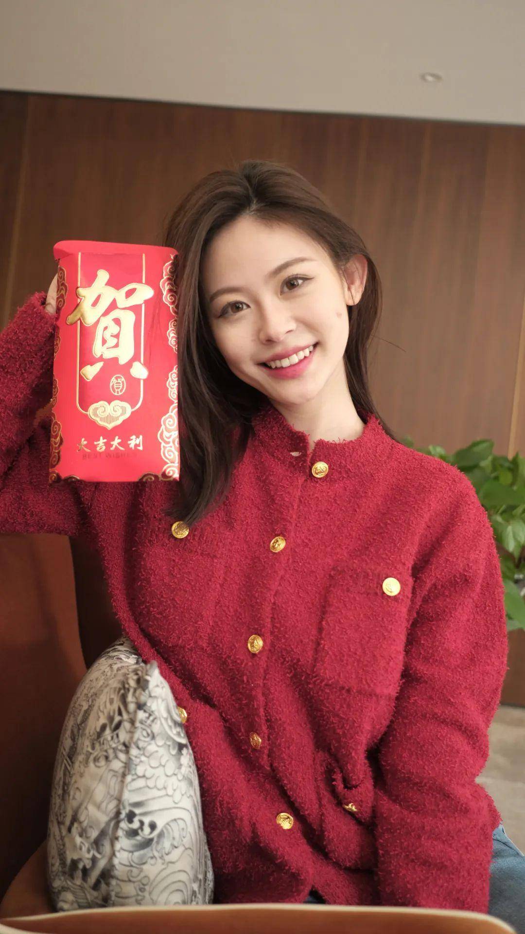 女高音朱正怀祝大家新春快乐,兔年大吉!_作品_江山_中国