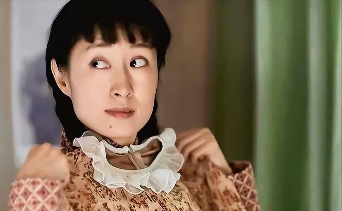 当《父母爱情》上映之后,刘敏涛的事业更上一层楼.