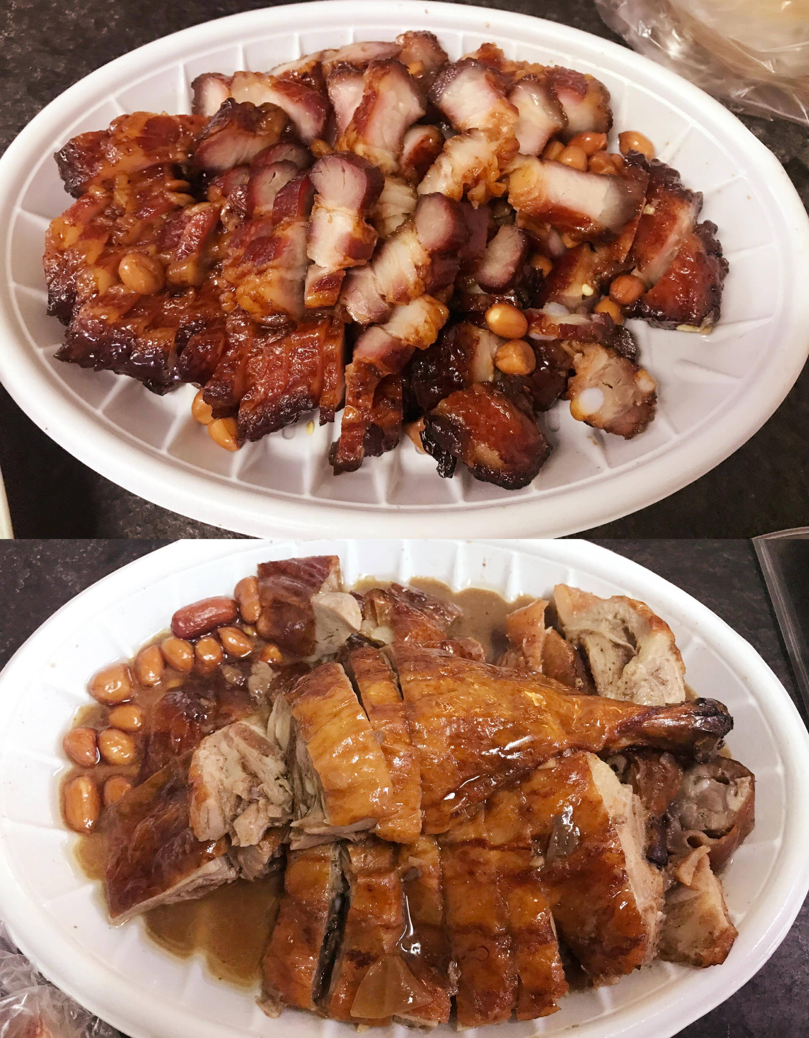 担心人多菜不够吃,我特意让先生下班打包回来的叉烧和烤鸭.