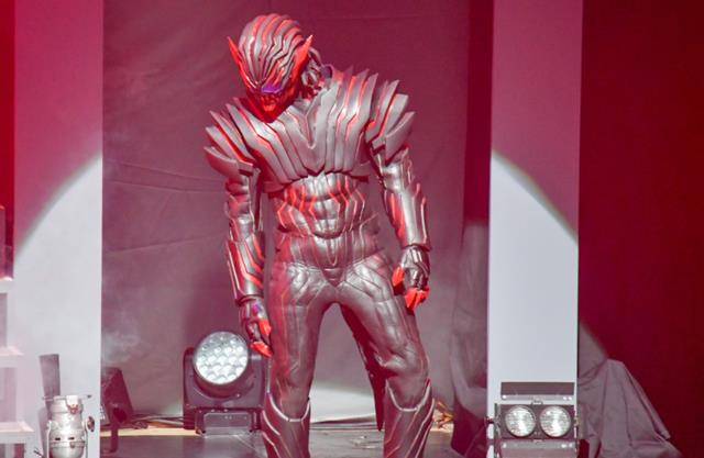 假面骑士revice舞台剧官方剧照真revice形态公开染色版雷霆风暴_基础