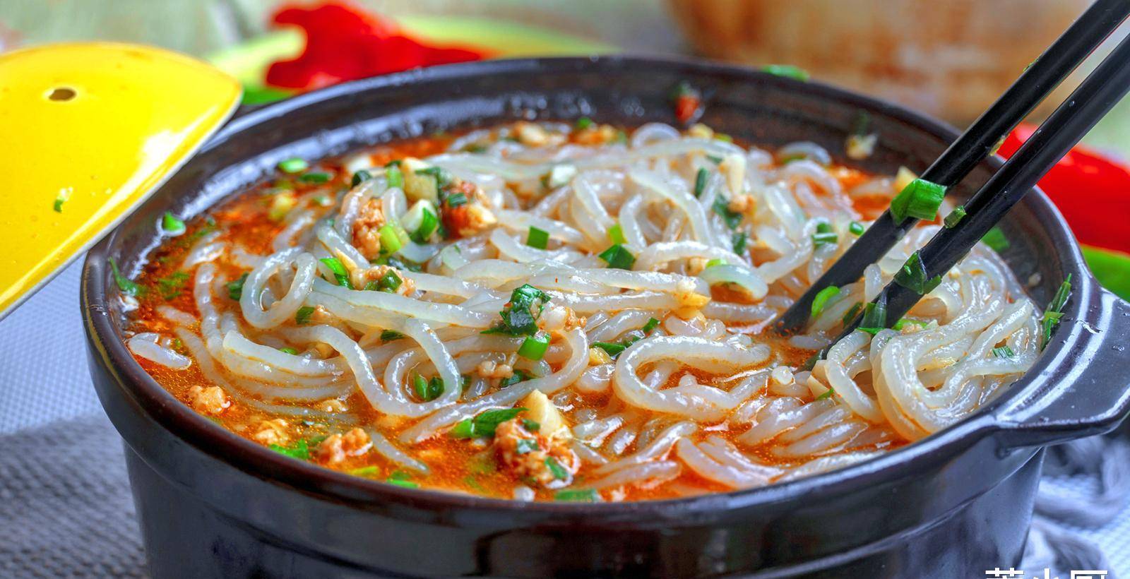 乍暖还寒,"3红3绿3黄"要多吃,强体质防春寒,全家老少都受益_红薯_面团