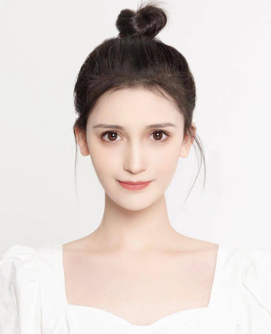 17岁新晋"第一纯欲美女"出圈!撞脸ab,全网沦陷:她一出道,内娱有救了!