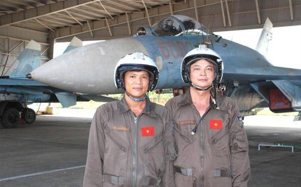 1981年,越军上尉乔清陆,携9人驾机起义,投奔我国,结局如何?