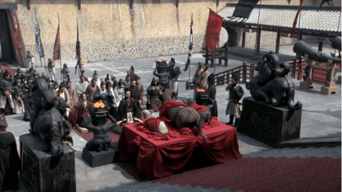 秦汉时期,民间有哪些独特的过年习俗?_祭祀_活动_汉代