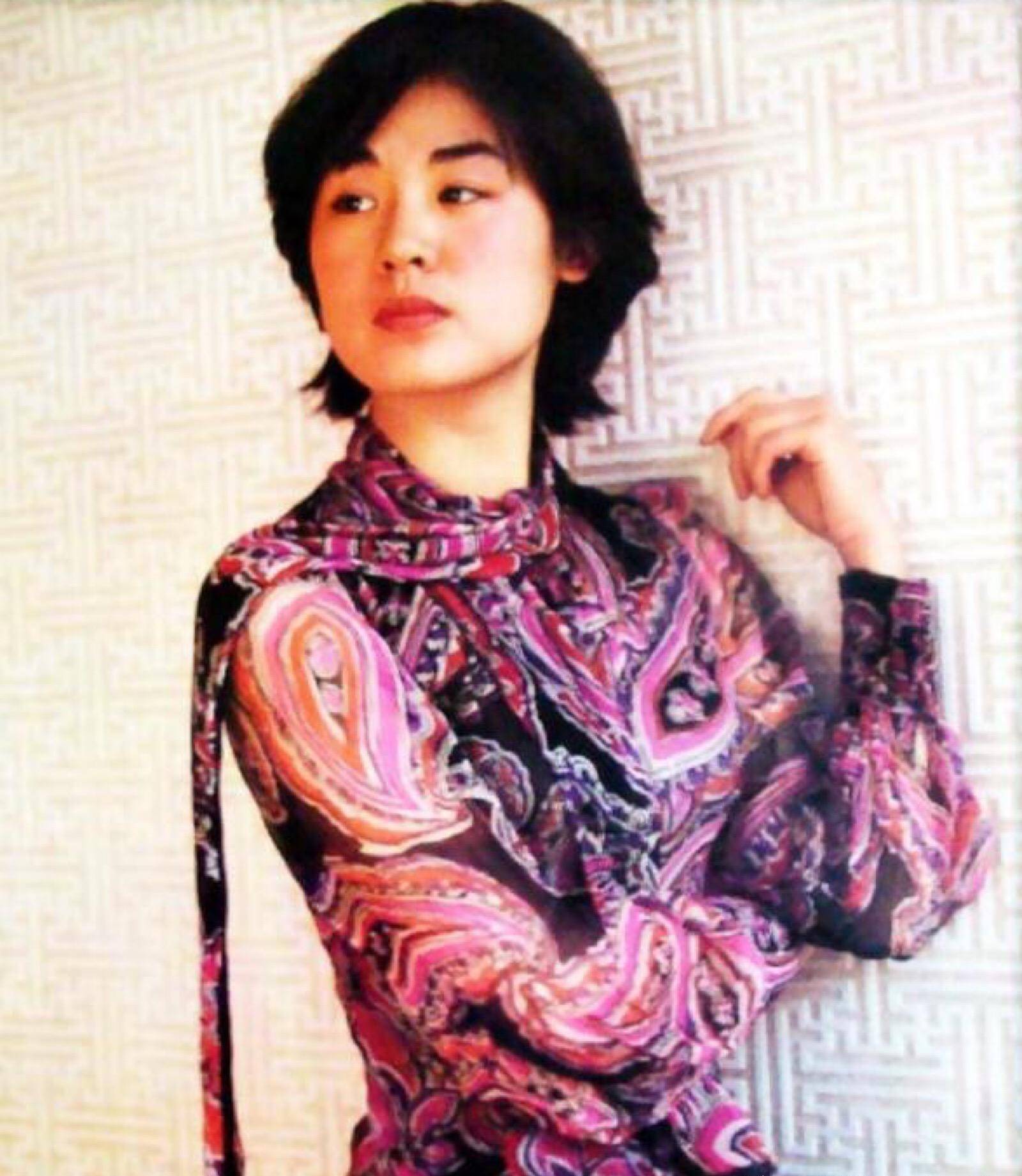 因出演《牧马人》走红的丛珊，当红为什么要出去，现在她还好吗？_电影_中戏_获得了