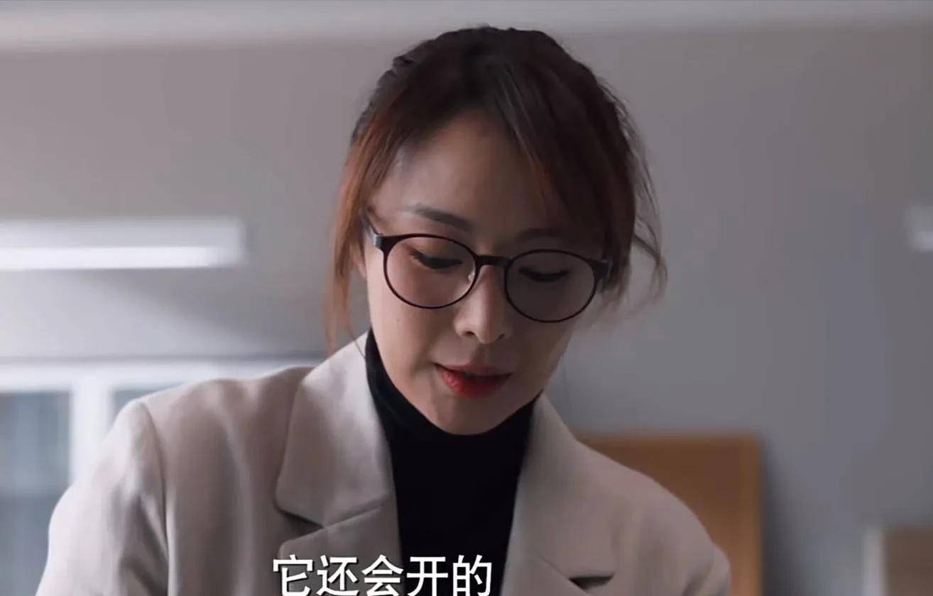 我觉得她的演技值一个视后之称_角色_女人_吴红玫