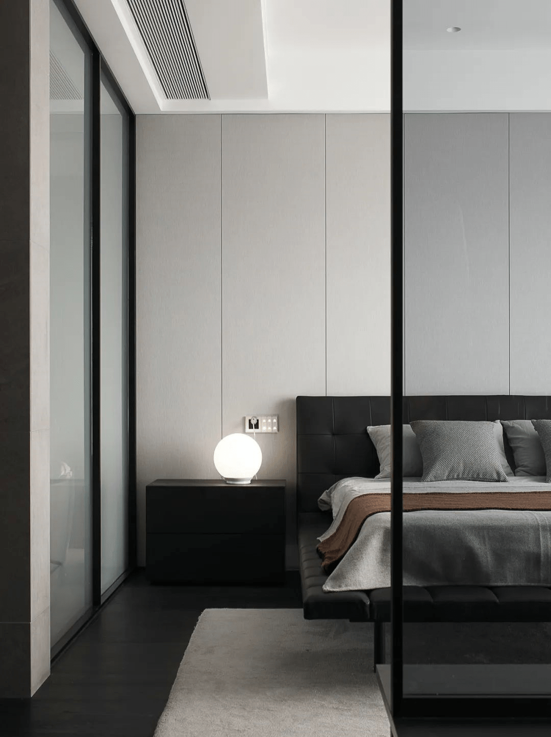 简约大平层,舒适家具 高级灰,营造极简低调的大气感_空间_设计_装上