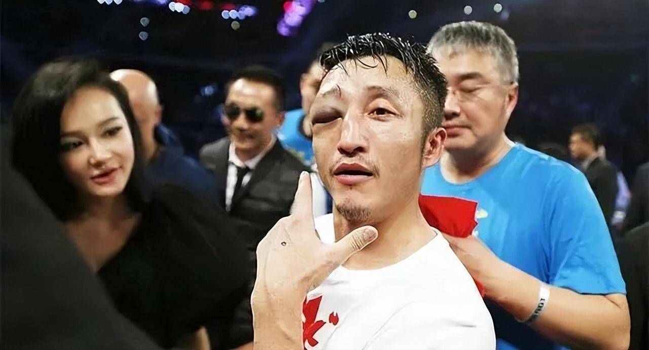 拳王邹市明:与老东家翻脸对簿公堂,与娇妻同上综艺获流量_冉莹颖_世家
