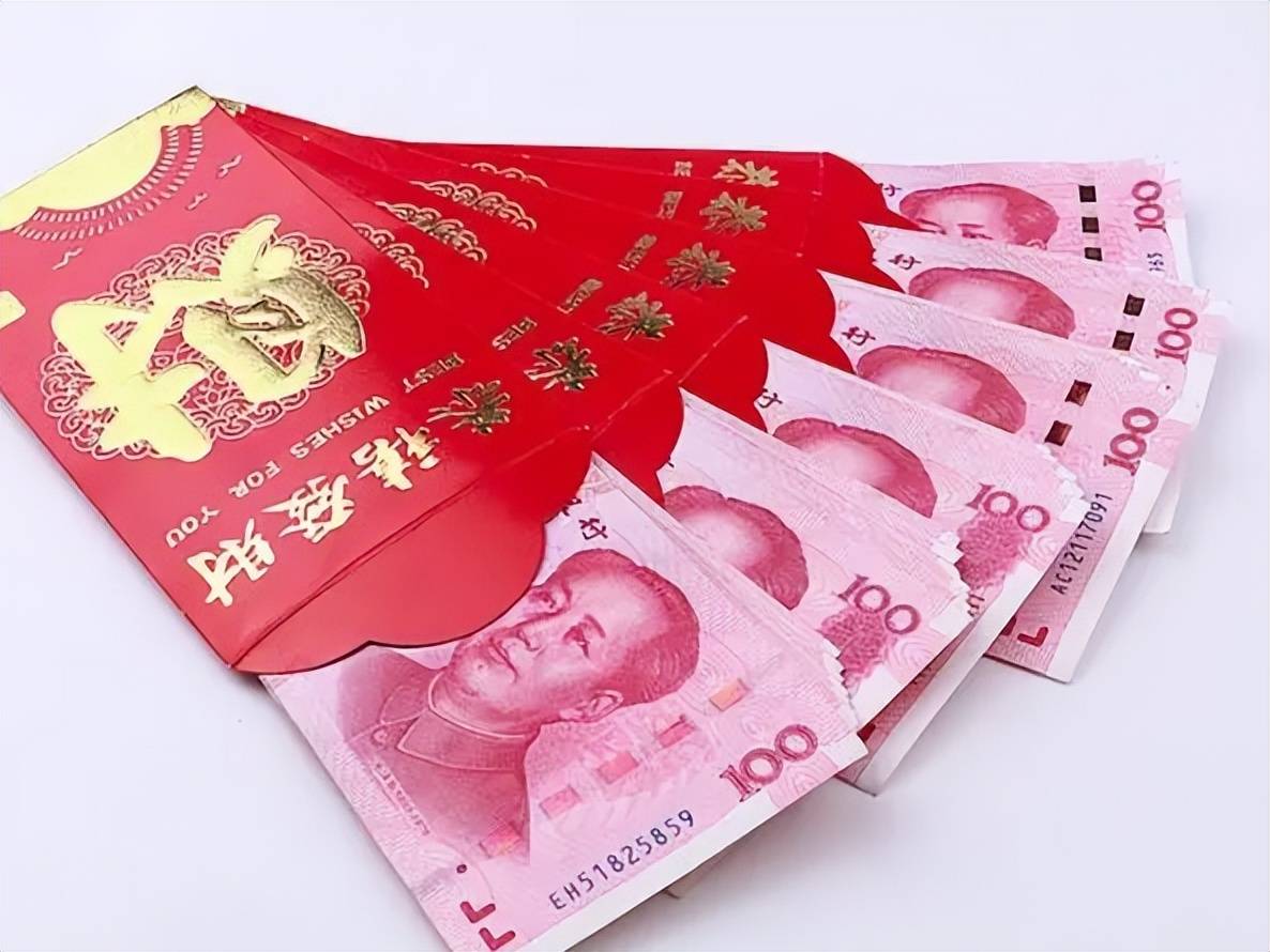 班主任寒假结婚,家长得知后统一随礼1000,隔天看到微信