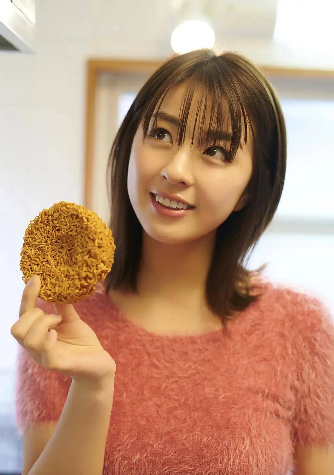 日本人气女演员柳百合菜谈改变自己一生的电影 愿意为电影付出一切