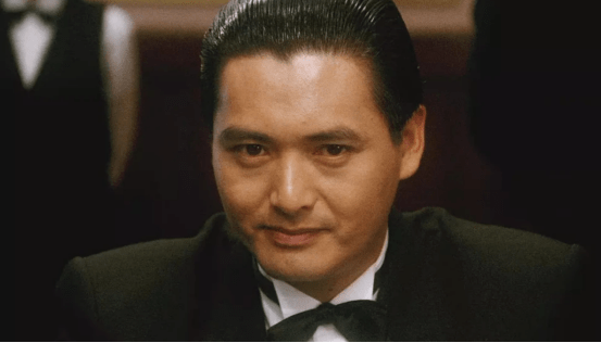 白发染黑气场不减,红光满面年轻不似67岁_周润发_电影_网友