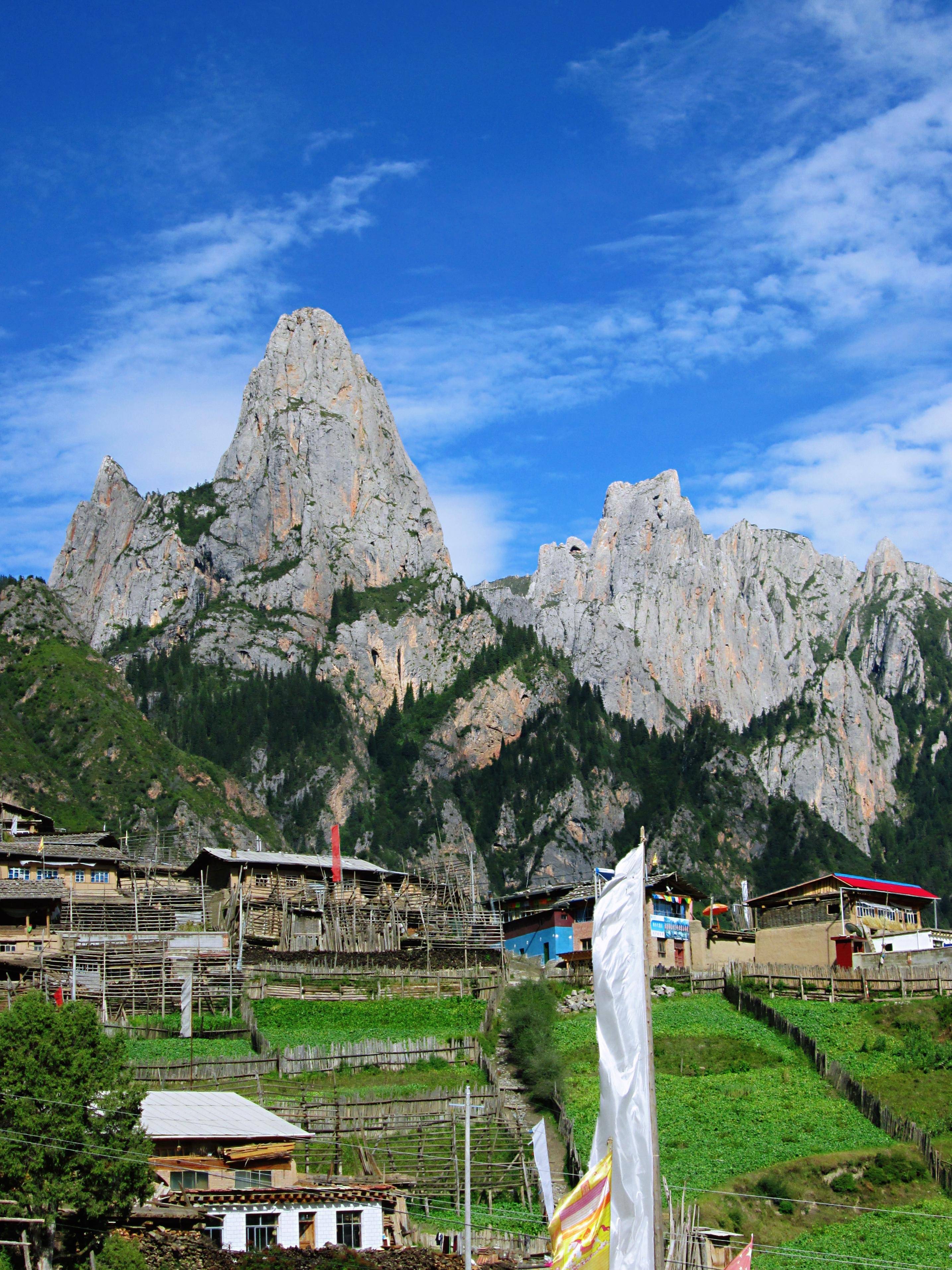 郎木寺大峡谷介绍图片