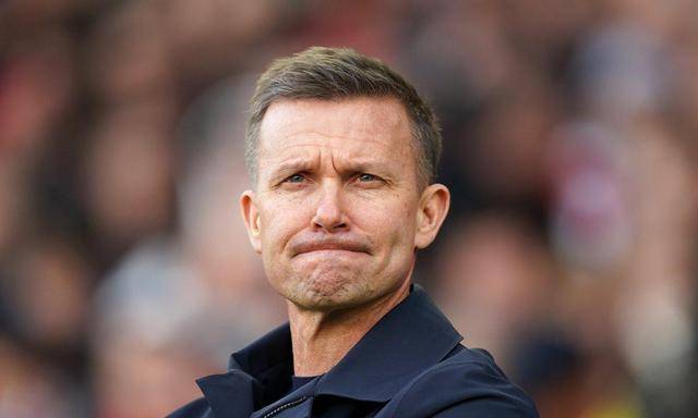 马什成英超第8位下课的主教练,球迷:曼联想赢太难了_贝尔萨_本赛季