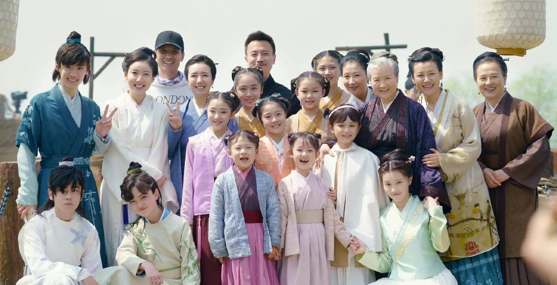 《知否》里的小演员们一转眼都长这么大了,小如兰变化大到认不出_模样