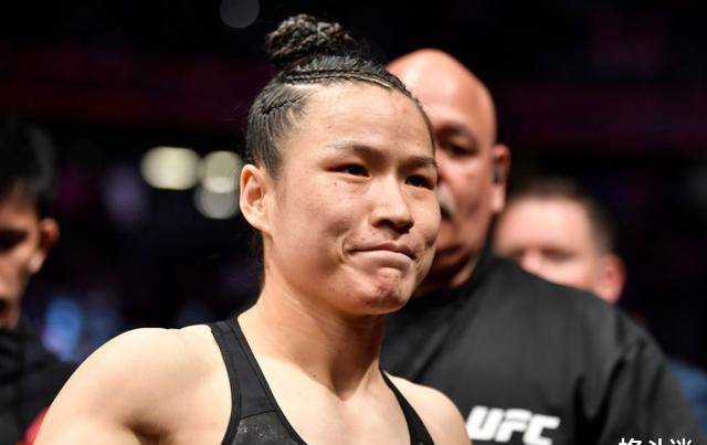 张伟丽夺冠打破纪录,这两位女拳手同样伟大,她们创造了历史_林荷琴