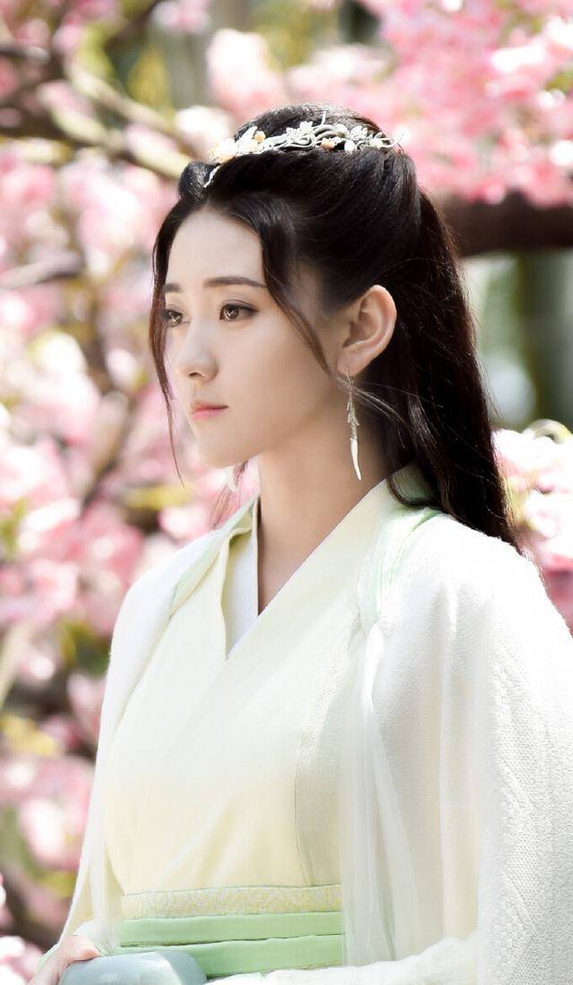 新版《绝代双骄》铁心兰不讨喜,颜值和演技一般,苏樱备受期待_饰演者