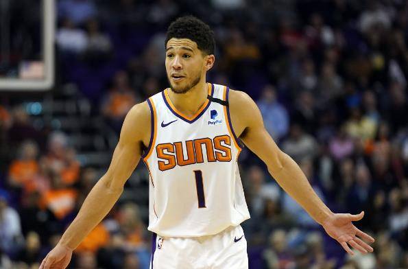 对于太阳队,他的价值则更像是"鲶鱼"_布克_赛季_艾顿