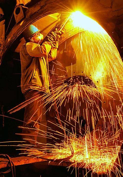 启东日结焊工招聘网站_招焊工一天300日结