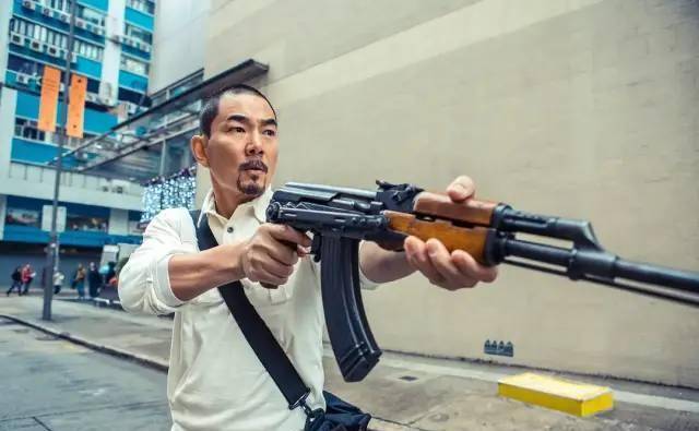 在本世纪的香港电影中,剧作水平仅次于《无间道》_来福_剧本_阿添