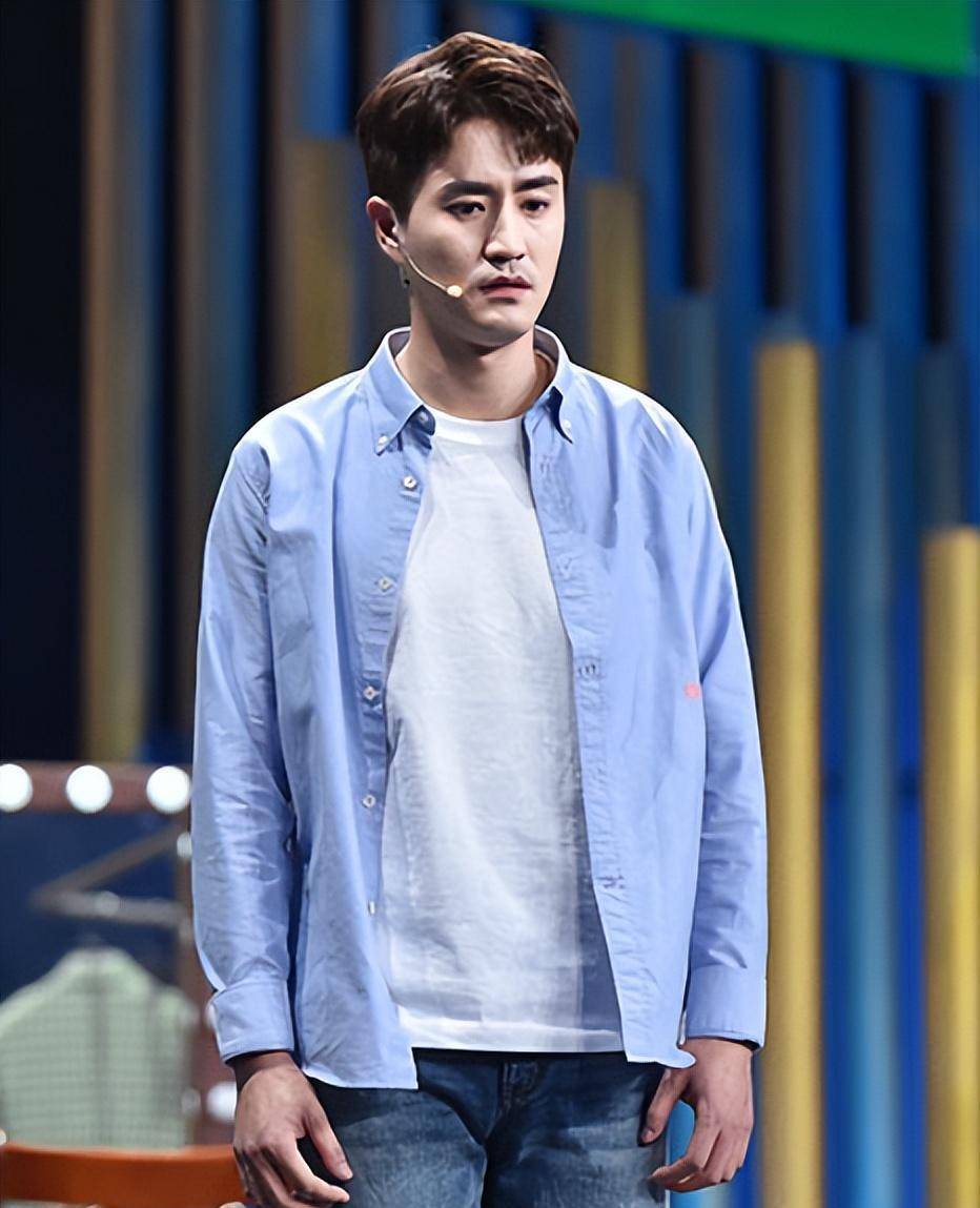 杨玏:从小童星到实力派演员,成为父亲骄傲,如今事业爱情双丰收_杨立新