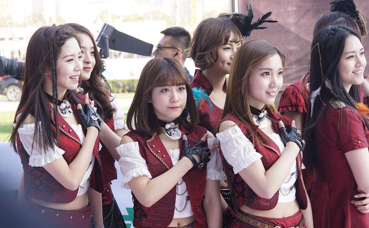 pledis旗下艺人,除了周洁琼,还出过哪些呢?_pledis_公司_评价