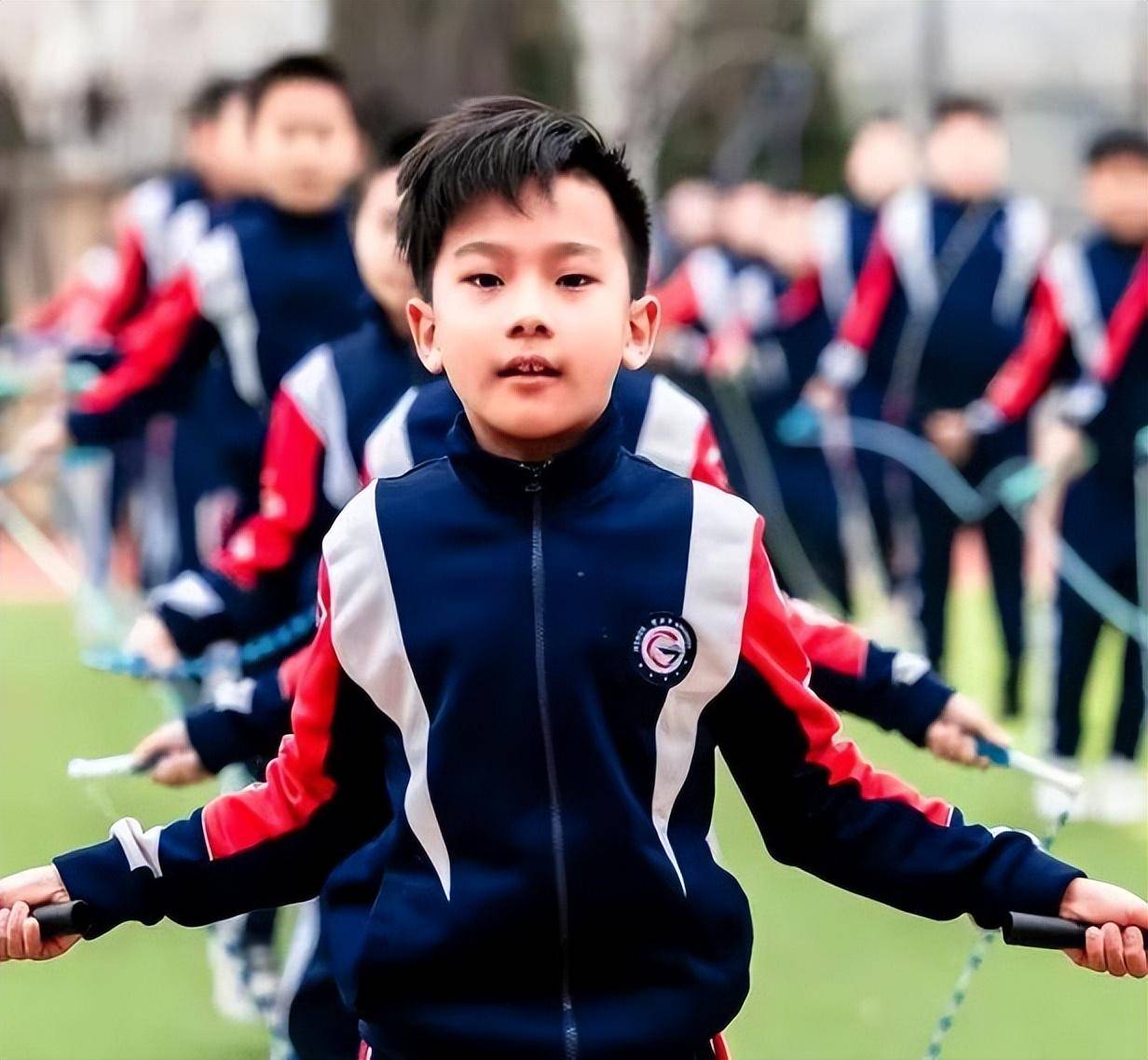 大连甘井子区实验小学图片