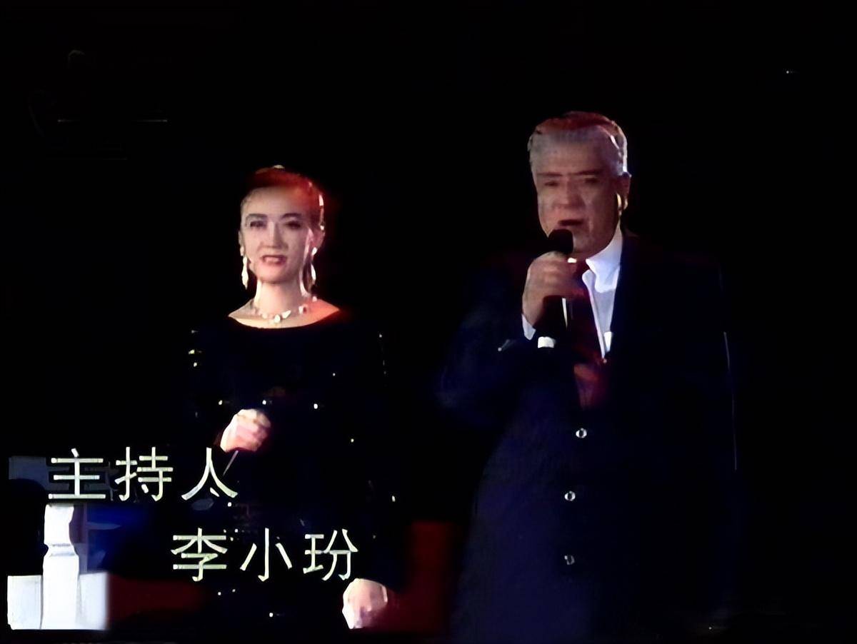 央视春晚主持人李小玢:红极一时的她两婚两离,儿子支持她找老伴_演出