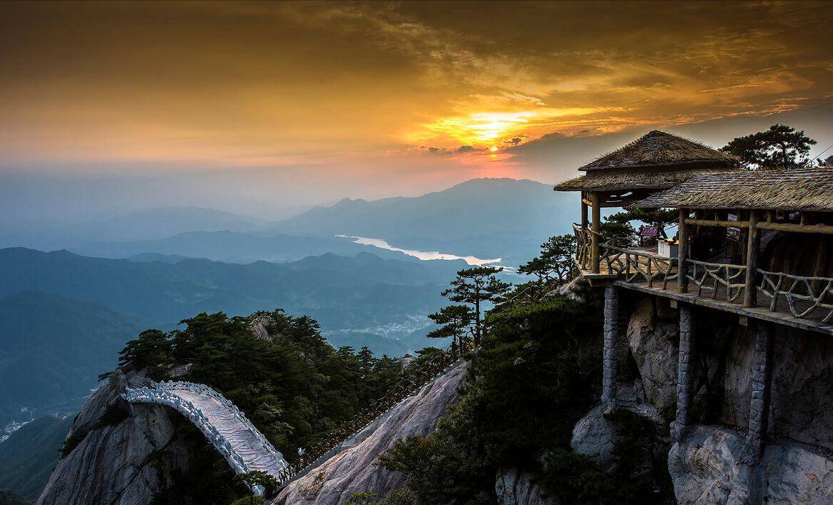 罗田天堂寨一天怎么玩?登主峰环视天下,走玻璃桥,穿越云海_瀑布_景区_