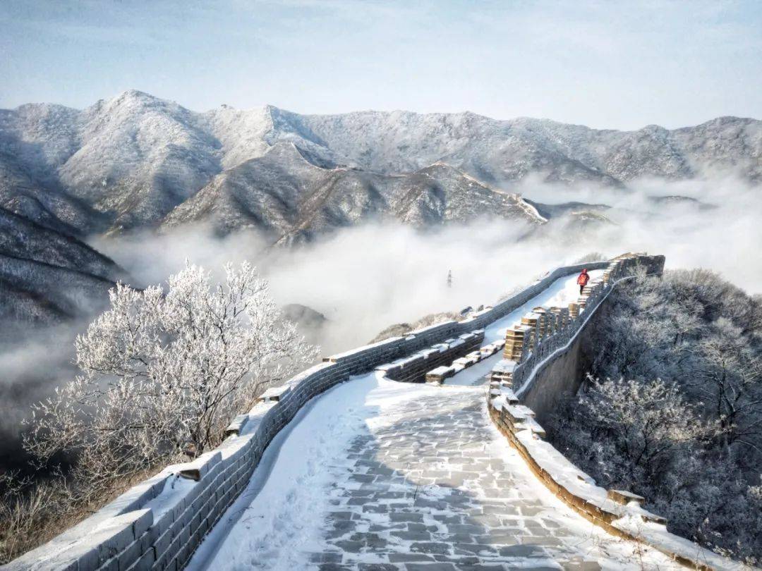 【长城·冬雪】北京八达岭长城 京城阿健/摄【湛江年例】章朝旭/摄