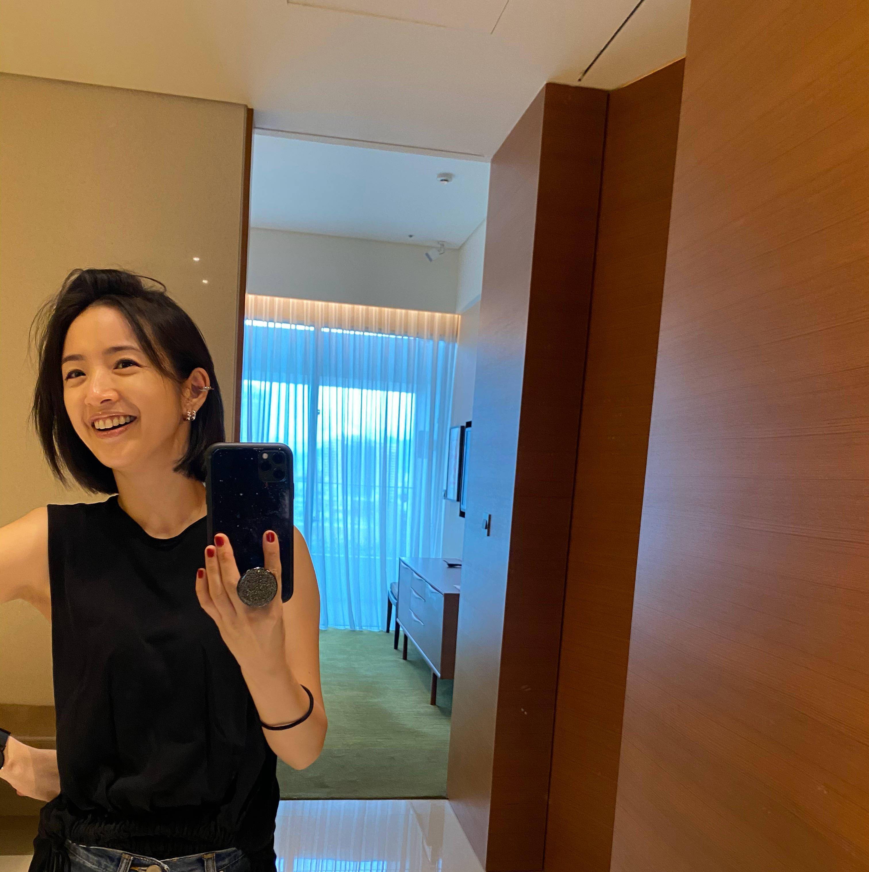 林依晨近况现身,还是软萌的娃娃脸,感叹还差4斤才能回到原来体重_孩子