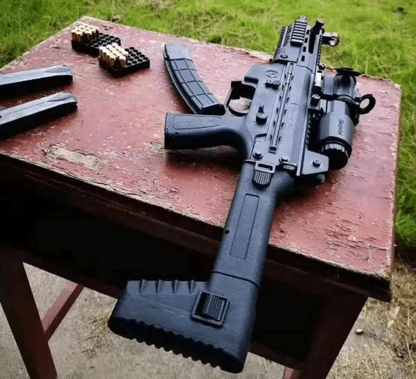 2010年后出现的五款中国冲锋枪:最后的胜利者是cs/ls7冲锋枪_警方