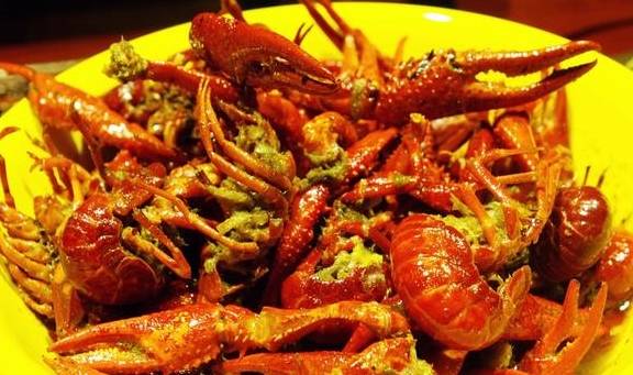 有一个地方，每一个到过长沙的觅食之徒都难以错过(图12)
