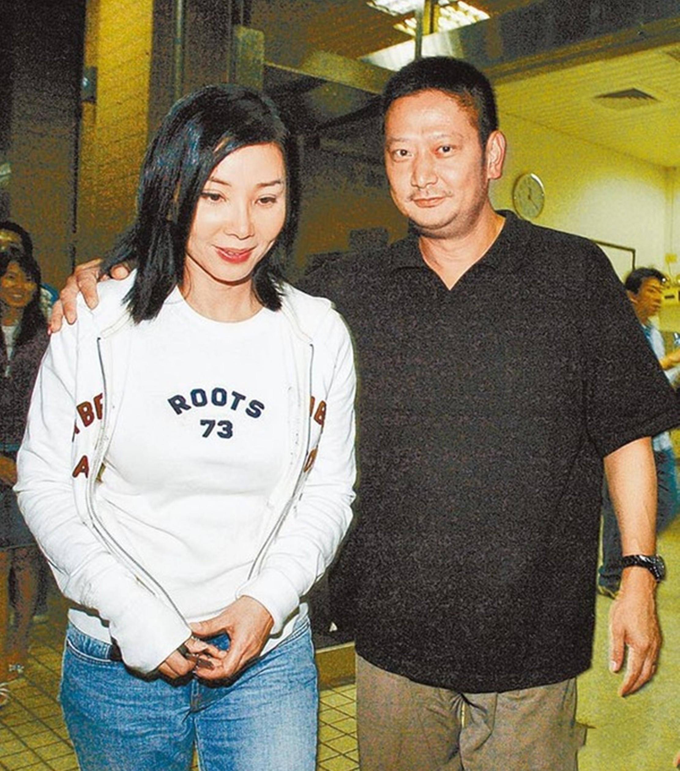 67岁不老女神陈美凤,官宣恋情?这样大胆认爱引来关注_照片_身材_经历