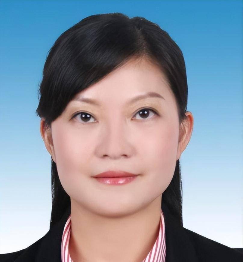 38岁美女厅长段颖走红,比陈枢还"胆大",提升速度叫人惊讶_工作_质疑