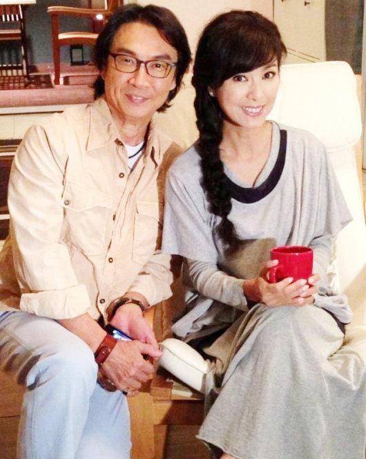 她的一生被"男尊女卑"下的意识所禁锢,可是,曾经她也是万千男人心中的