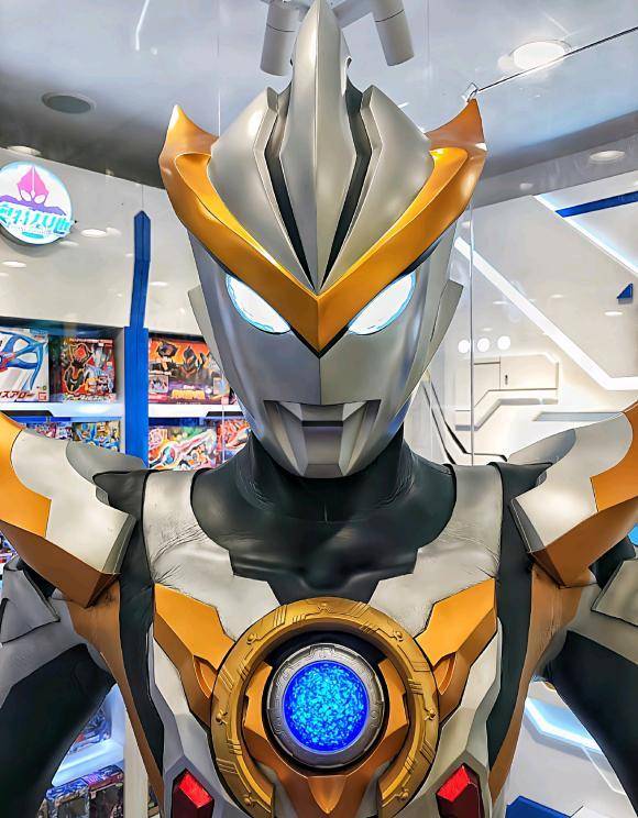 那就是o50行星,这里诞生了欧布,罗索布鲁兄弟以及风马奥特曼.