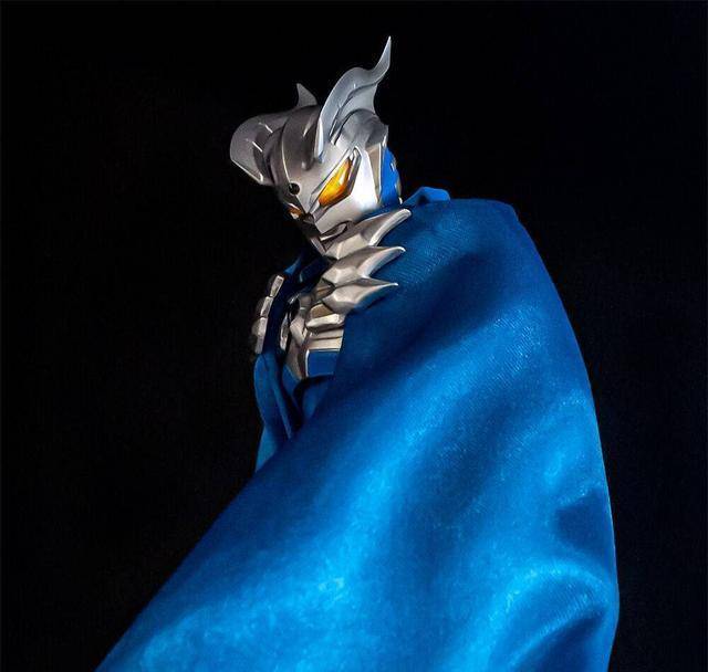 棉被披风赛罗奥特曼shf官方手办实物银河初升捷德手办化预订_玩具