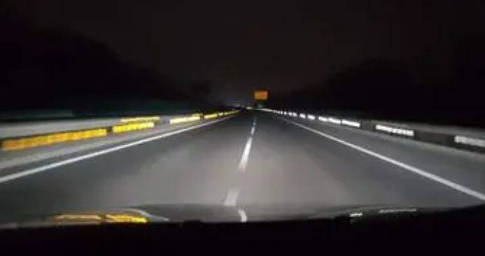 晚上驾车,这些事项你需要知道_搜狐汽车_搜狐网