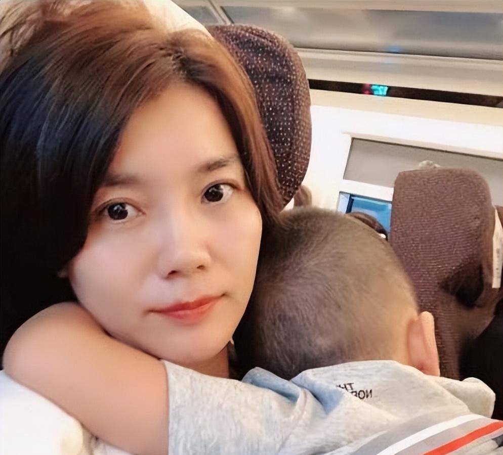 "莫氏空翻"被禁用,17岁突然退役,体操冠军莫慧兰让人意难平_训练_父亲