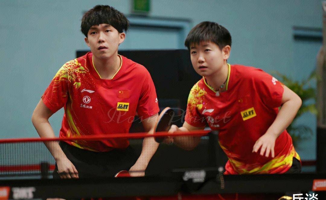 王楚钦孙颖莎0-3不敌国乒冠军,淘汰世界第一队!_薛飞_比赛_张睿
