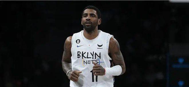 欧文不配全明星首发?他是真进攻万花筒,球员知道谁最强!