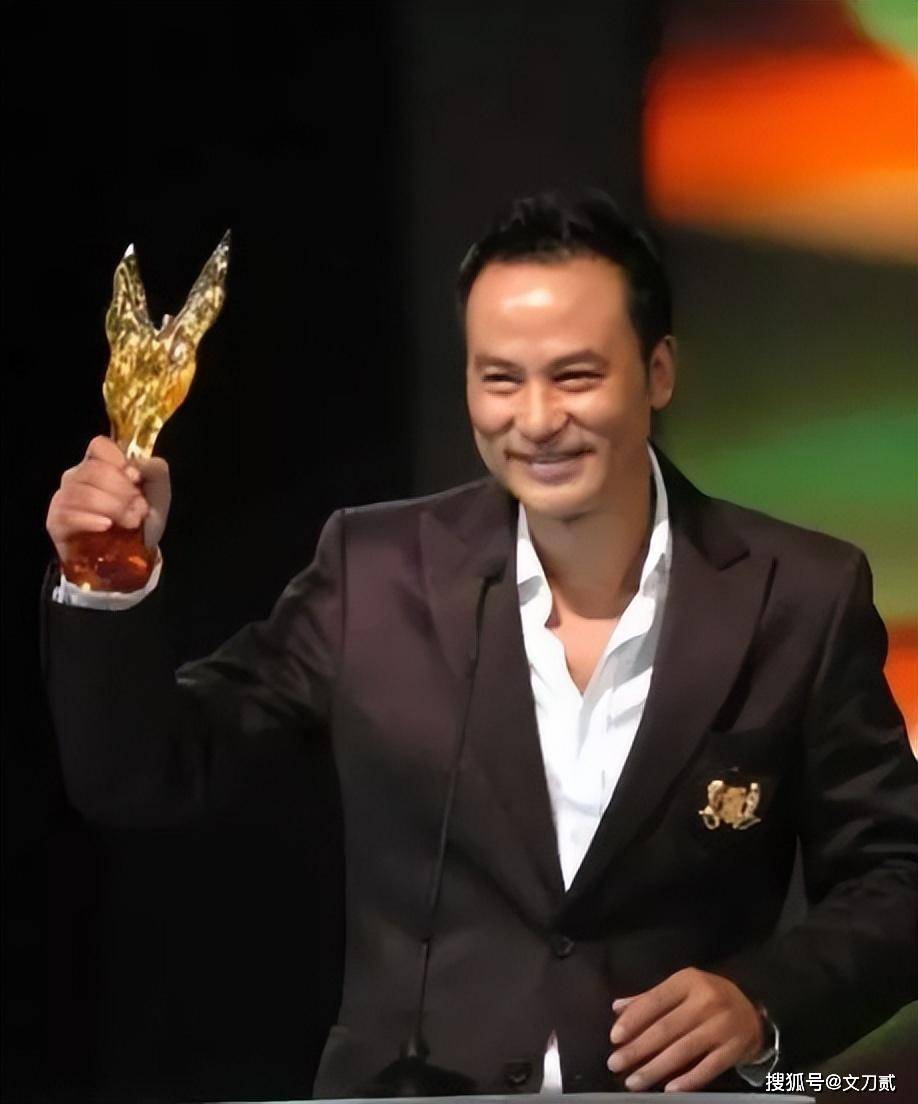 任达华:参演上百部三级片,尝尽人间色欲,如今终于苦尽甘来_父亲_香港