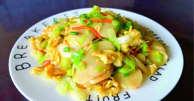 鸡蛋炒年糕制作过程_维生素_胡萝卜_包心菜