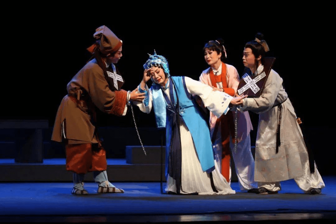 关汉卿《包待制三勘蝴蝶梦》| 只把前家儿子苦哀矜,倒是自己亲儿不