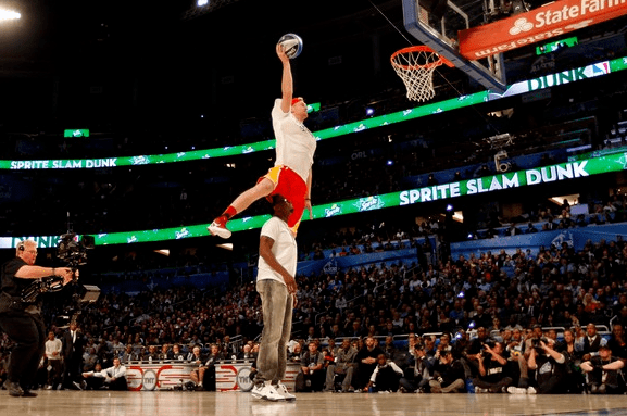 盤點nba扣籃大賽上的白人們._球員_雷克斯查普曼_馬克麥克朗